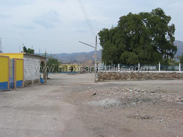 oapan_nahuatl56.JPG - The town in 2005.